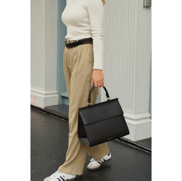 Modern Picnic Lunch Bag. - Picture 12 of 15